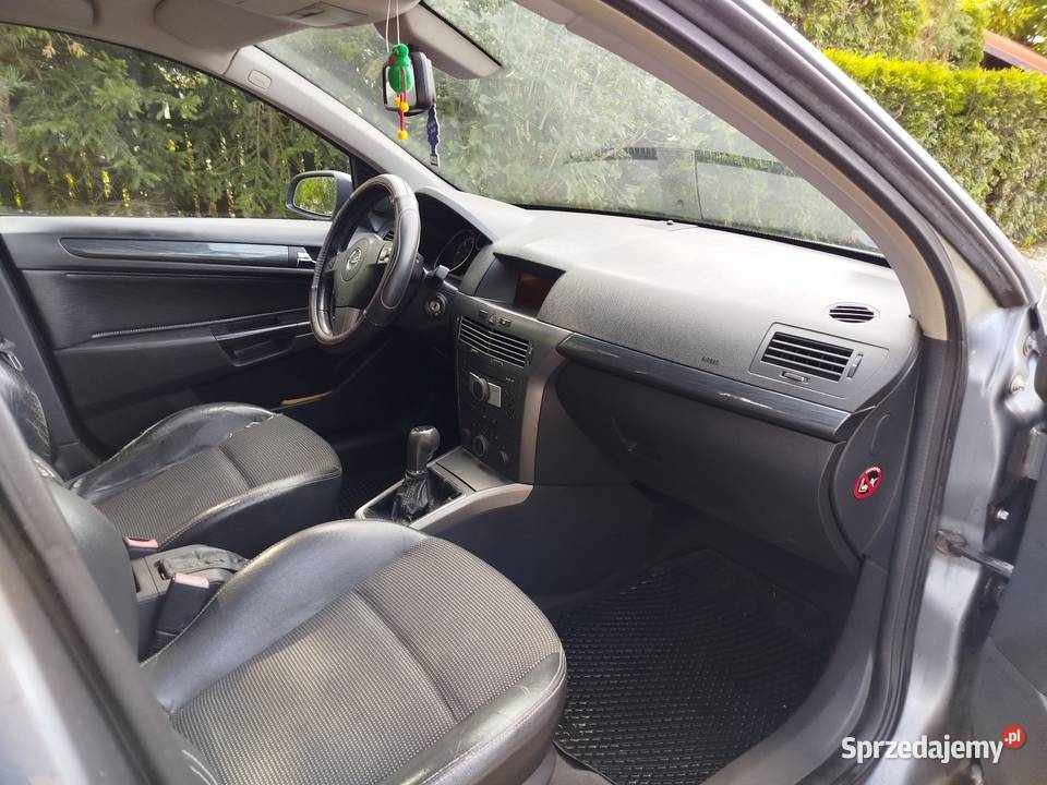 Opel Astra h 17 CDTI 2004 pół skóry ładna kupiony w Polsce