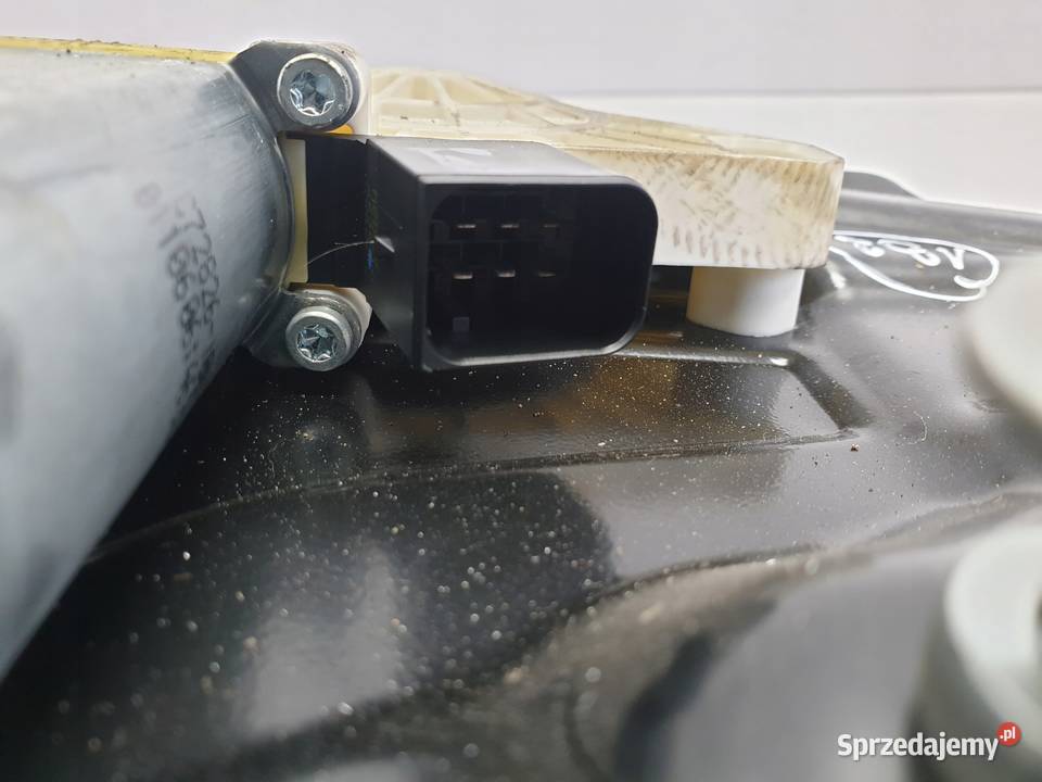 Mercedes A205 W205 PODNOŚNIK SZYBY prawy tył Rudka sprzedam