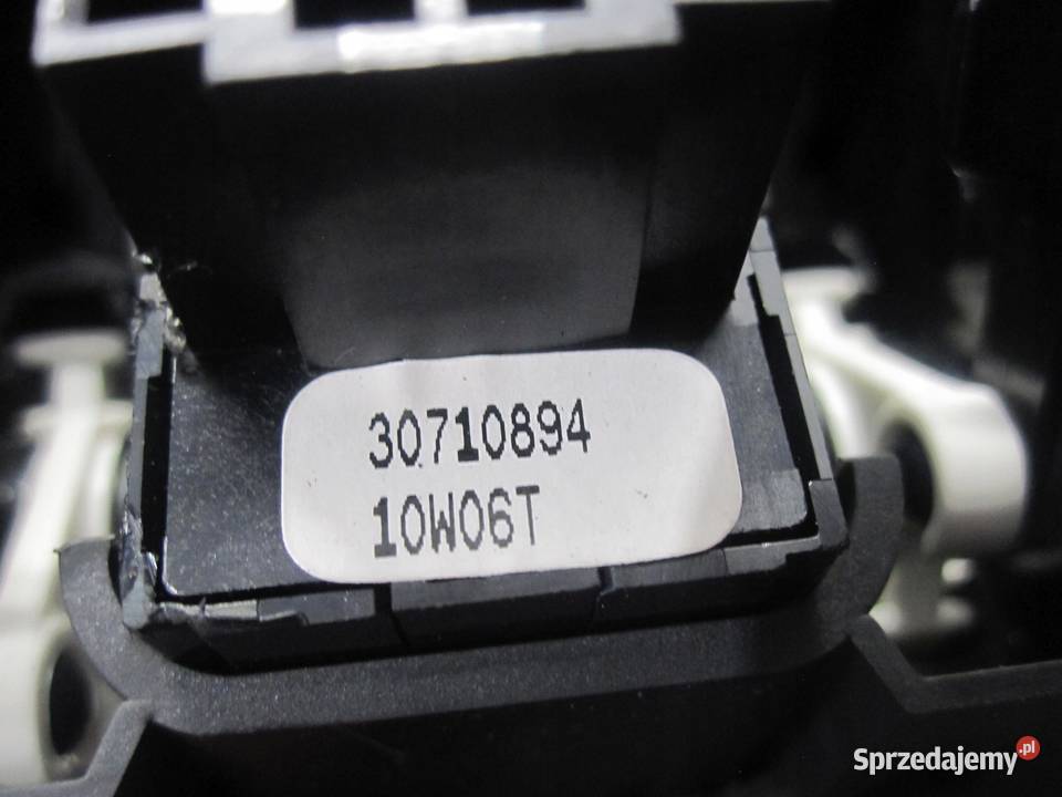 VOLVO XC90 I LIFT 10r kratka nawiewu 3409400 Kratki nawiewu