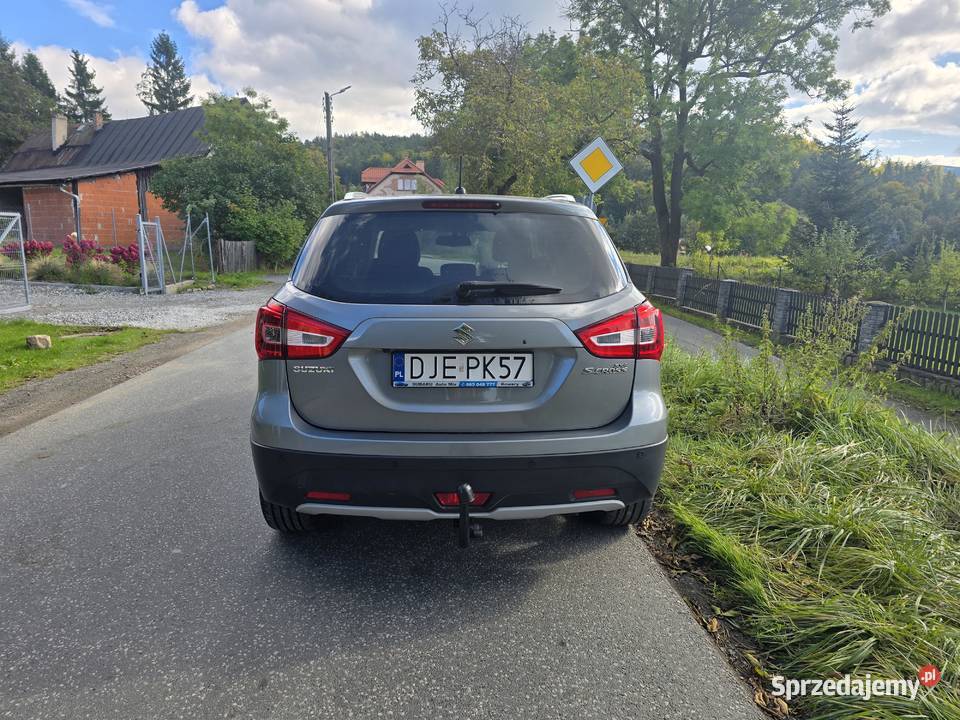 SCross zadbany i bezwypadkowy Samochody osobowe sprzedam