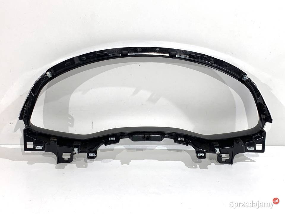 RAMKA LICZNIKA AUDI Q8 SUV WYKOŃCZENIE WNĘTRZA