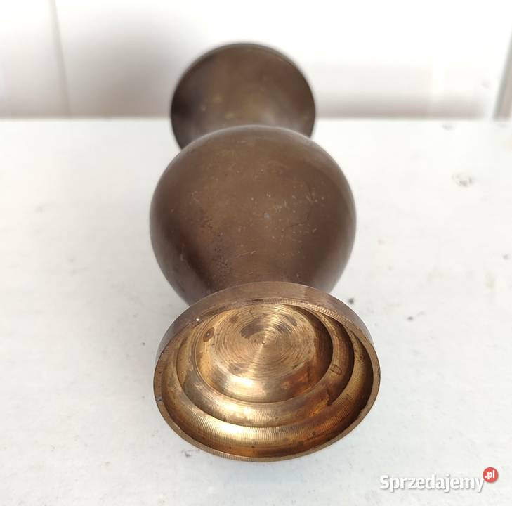 Stary śliczny mosiężny wazonik Gdańsk