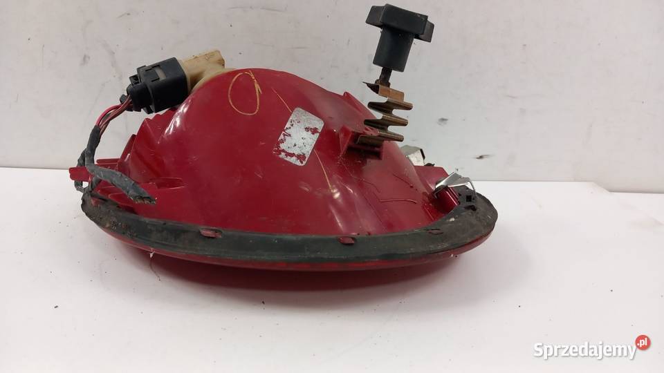 VW BEETLE 1C0 LAMPA TYŁ PRAWY Motoryzacja Zbierkowo