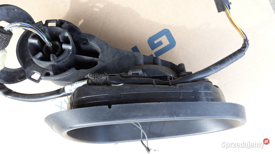 ALFA ROMEO GIULIA Ramka silniczek lusterka L osobowe Bukownica