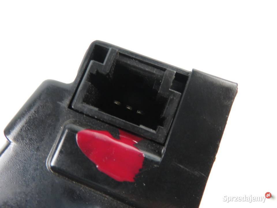 ZAMEK KLAPY PEUGEOT 308 9660403880 osobowe