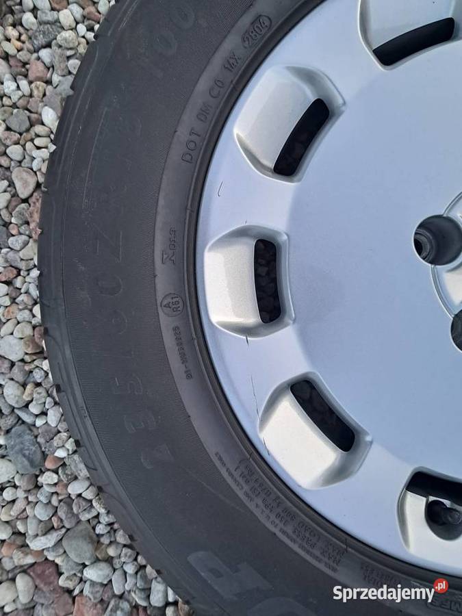 4 koł z audi a8 pomorskie Lipusz sprzedam