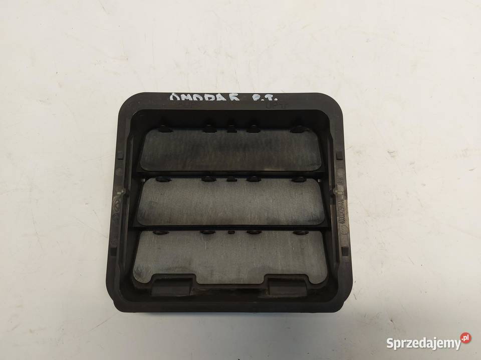 Chery Omoda 5 2024r kratka wentylacyjna blotnika Karoseria