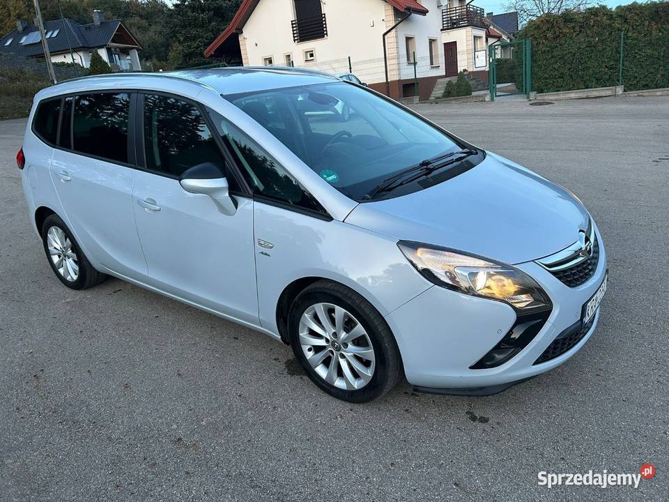 Opel Zafira 1.4T 140KM Bezwypadkowy