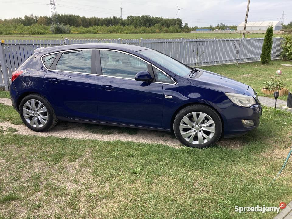 Sprzedam Opel Astra J 17CDTI 110 mazowieckie