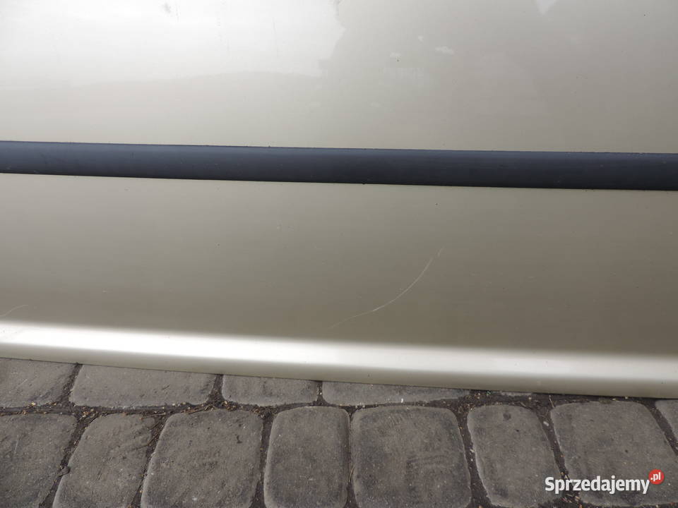 VOLKSWAGEN GOLF 4 IV 5D DRZWI PRAWY PRZÓD LA1W Nowy Sącz
