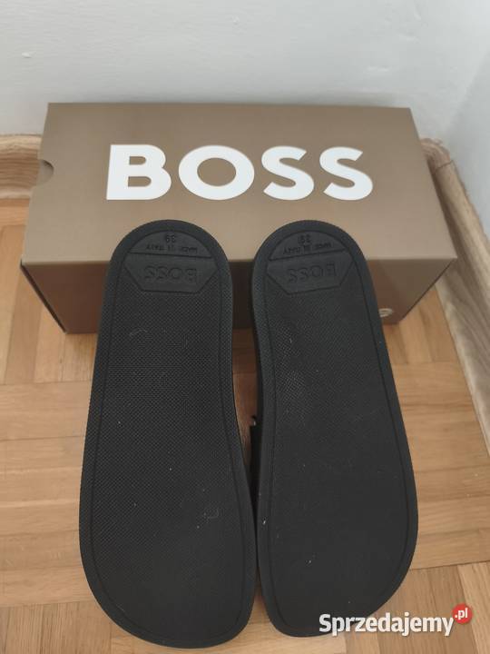 Klapki Boss rozmiar 38 inna