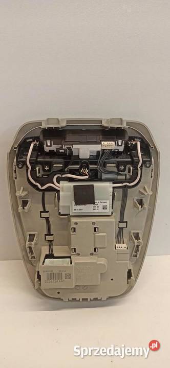 VOLVO V60 XC60 LAMPKA PODSUFITKI SZYBERDACH
