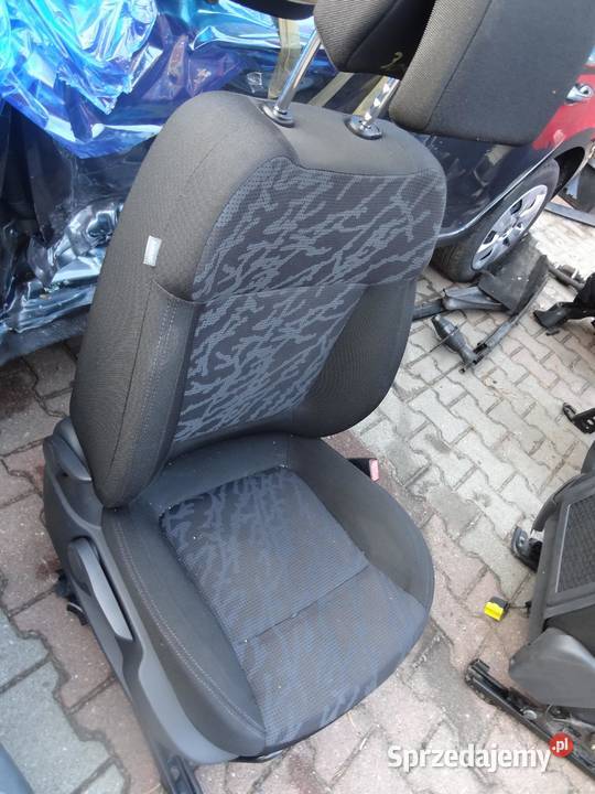 FOTEL PRAWY PRZÓD PEUGEOT 3008 I