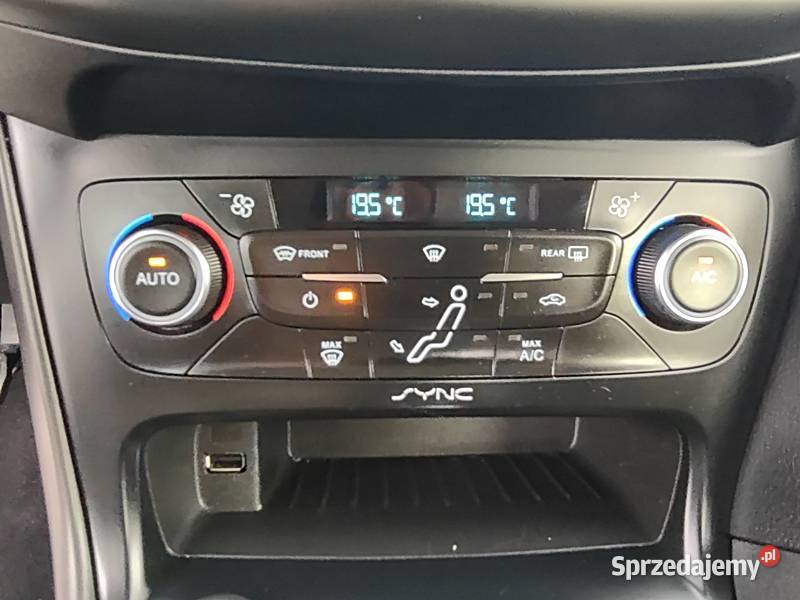 Śliczny SALONOWY dieselek centralny zamek Focus