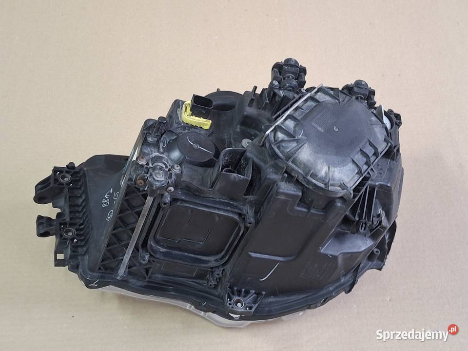 MERCEDES AROCS ANTOS REFLEKTOR PRAWY LAMPA PRAWA ciężarowe Bieleń