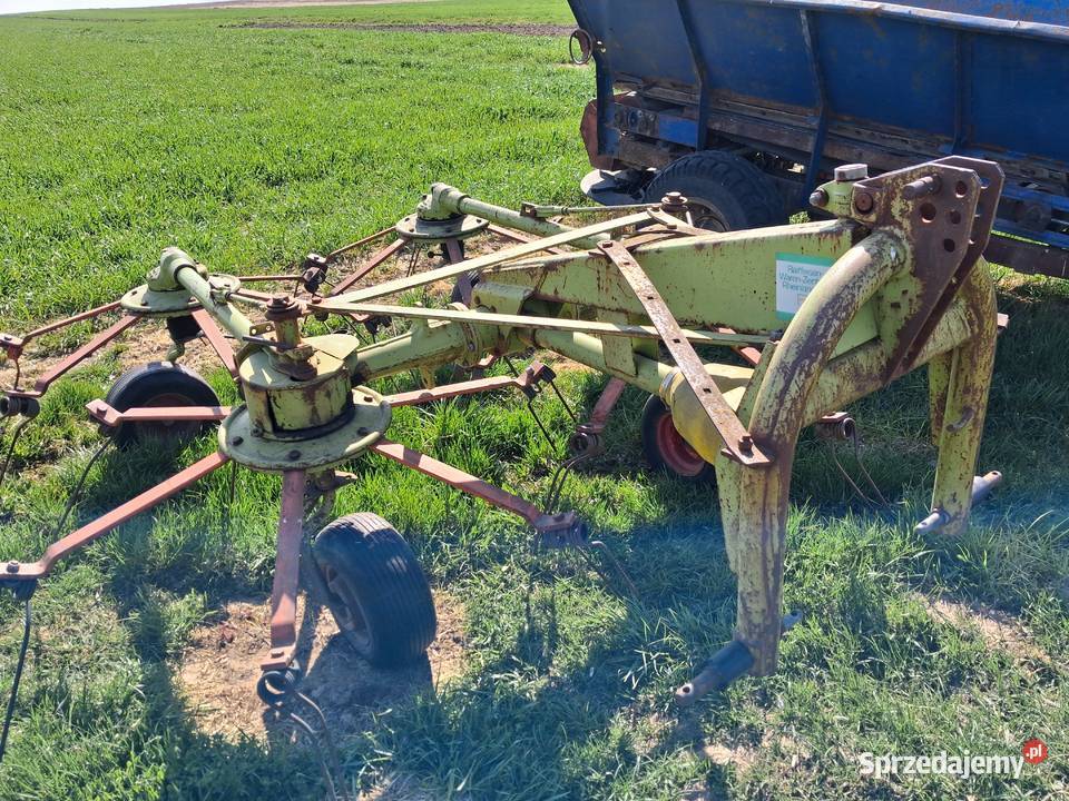 zgrabiarka do siana claas Czarnocin