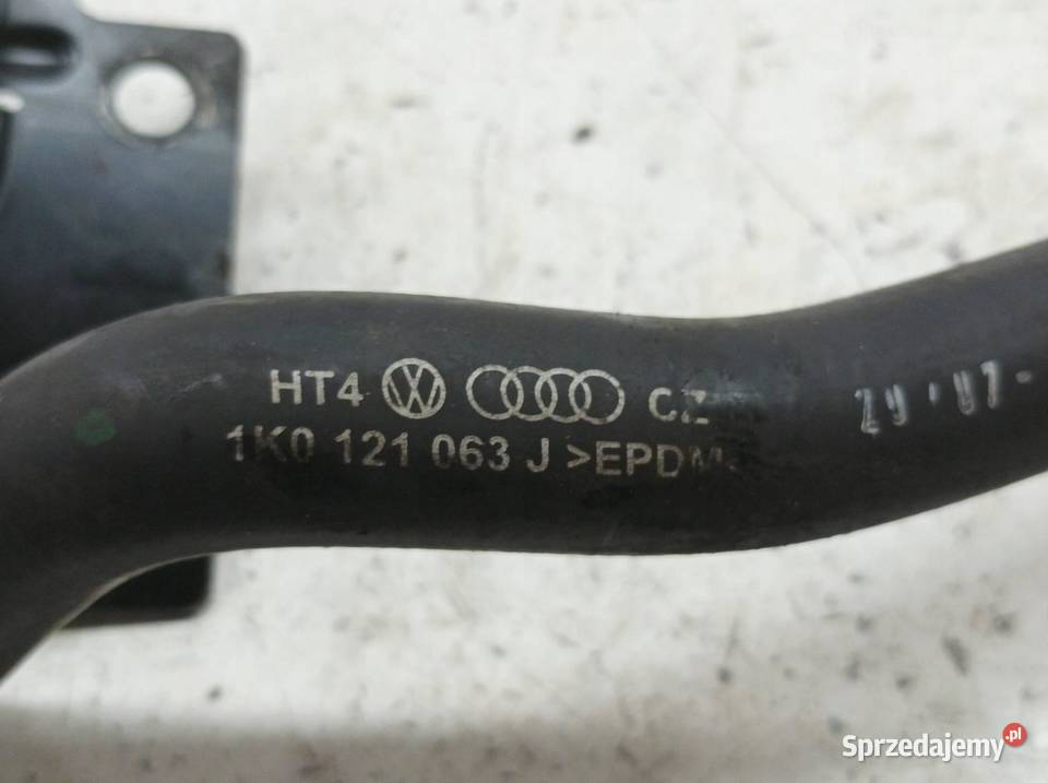 POMPA WODY OIBIEGU 20 TSI TFSI Seat Leon II