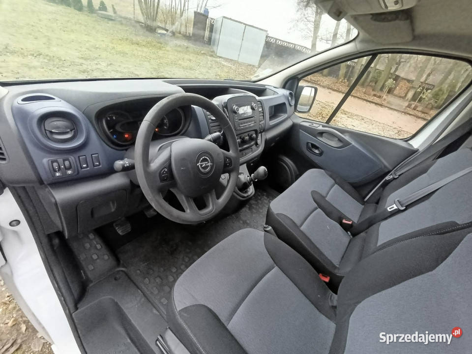 Opel Vivaro Vivaro Long 78 120KM
