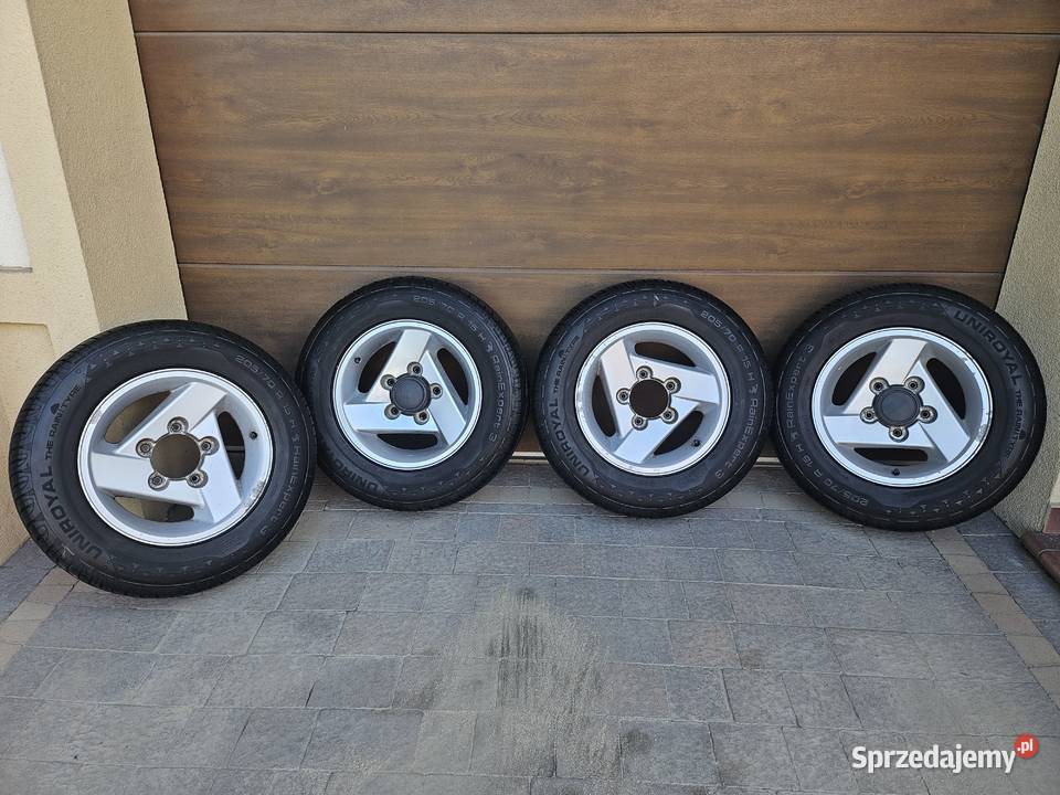 Felgi z oponami 20570 R15 Uniroyal RainExpert 3 Samochodowe Pułtusk