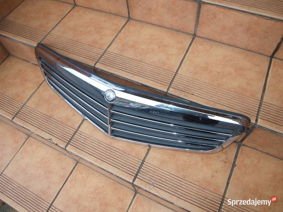 Mercedes C klasa W204 grill chrom atrapa przód Kalisz