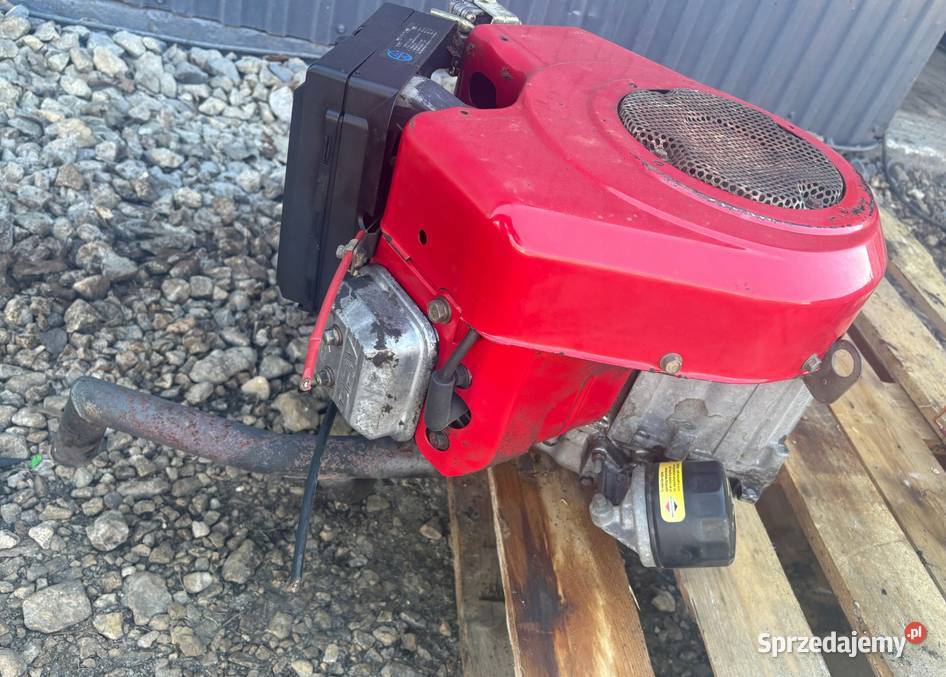 Silnik Briggs Stratton Vtwin Vanguard 16 254x80 Pozostałe Kłobuck sprzedam