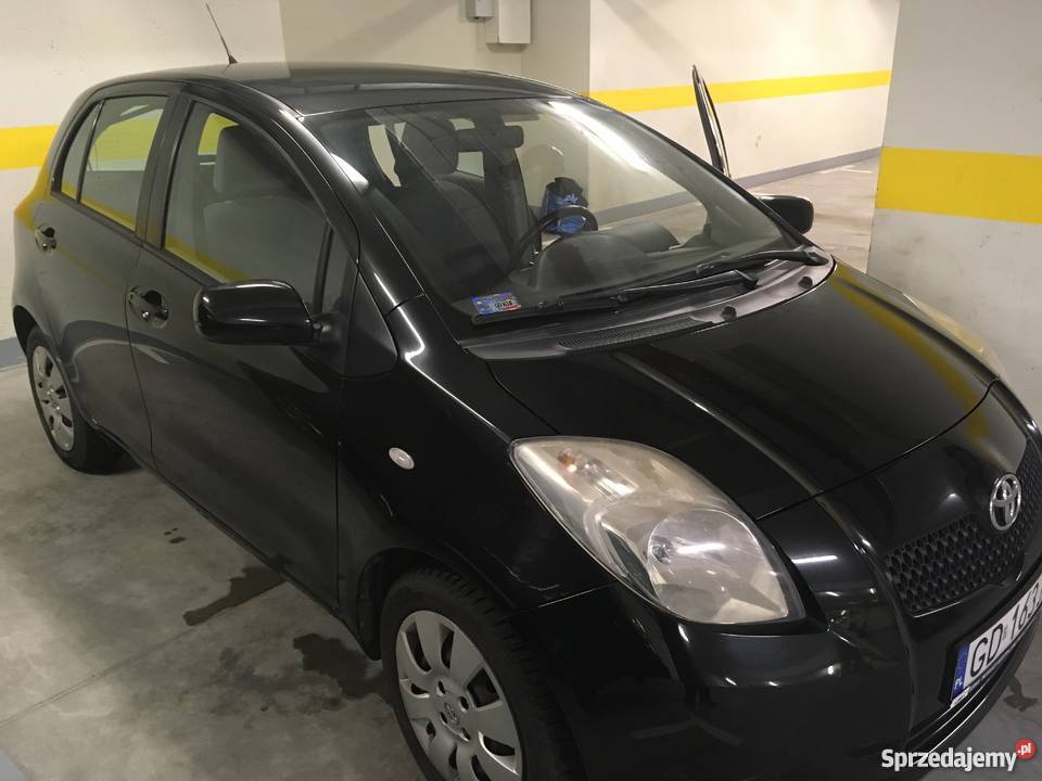 Toyota Yaris II IX 2006 Wersja SOL Rok produkcji 2006 Gdańsk