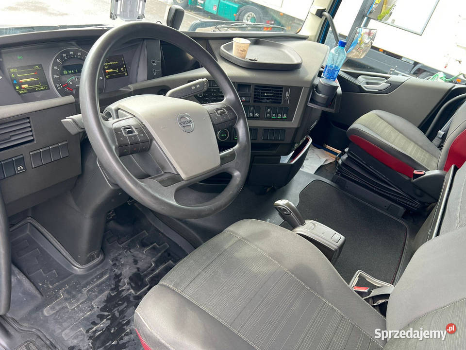Wywritka do sruty do paszy z wydmuchem Volvo Biała Podlaska sprzedam