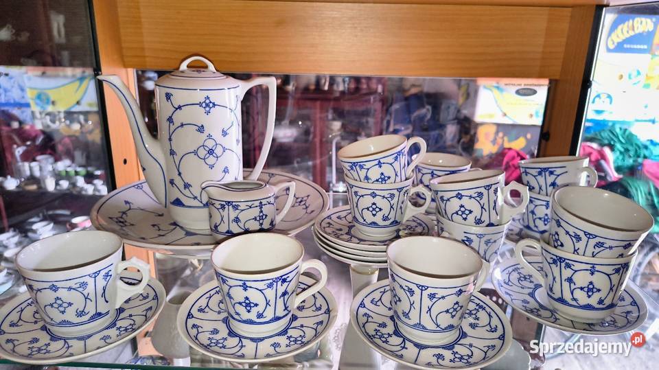 Piękny serwis 12 osób Chorzew