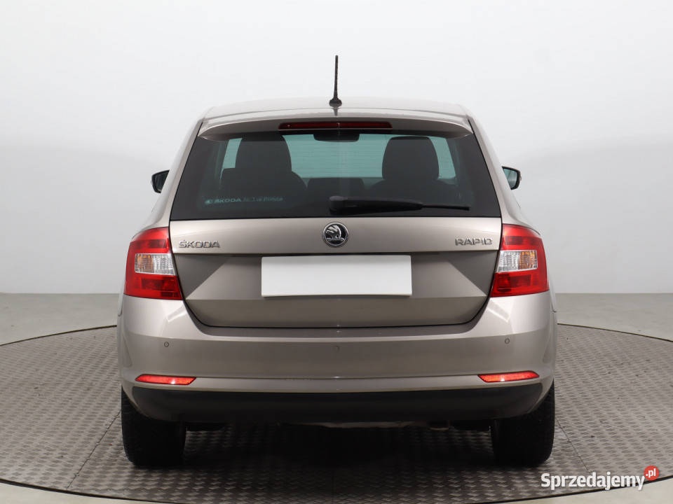 Skoda Rapid Spaceback 12 TSI Bielany Wrocławskie