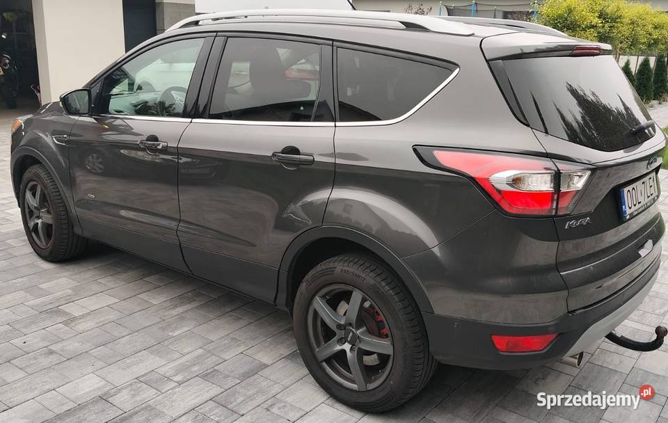 Ford Kuga 2017 20 TDCi 150 manual 4x4 Rok produkcji 2017 Samochody osobowe Praszka