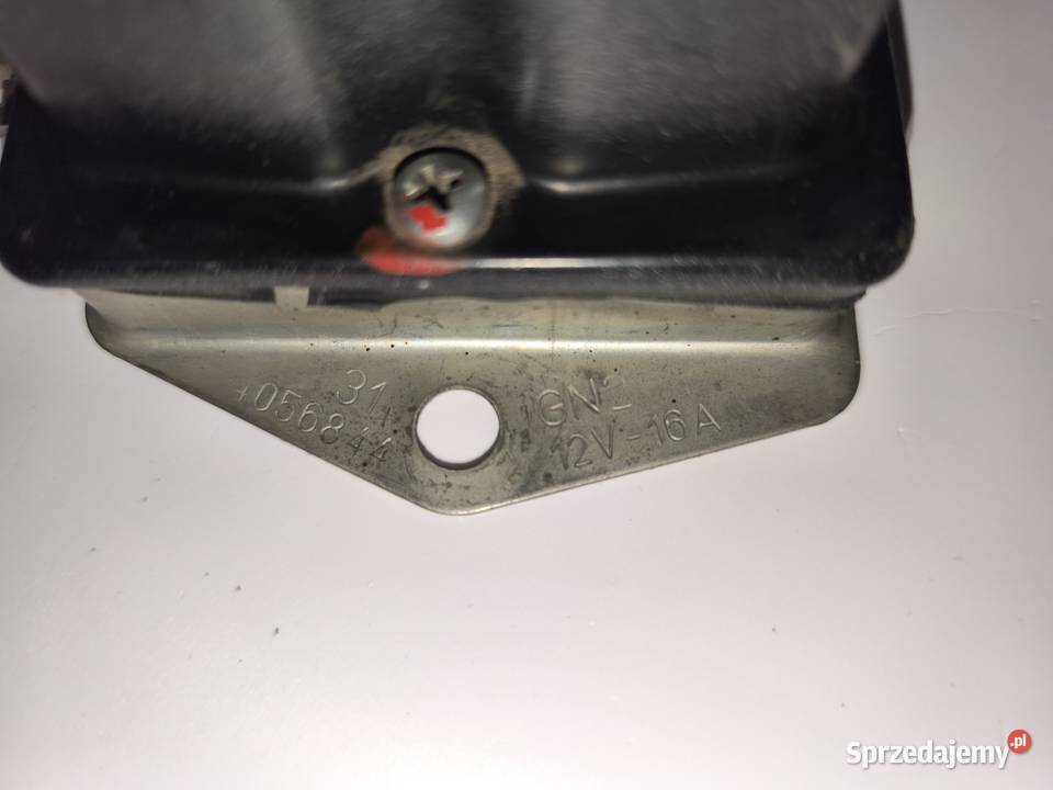 Regulator napięcia Fiat 126p maluch ORYGINAŁ Cieszyn