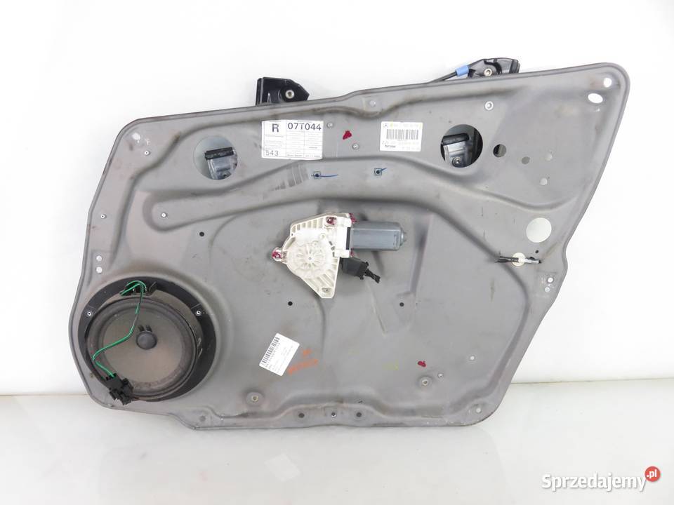 PODNOŚNIK SZYBY PRAWY PRZEDNI MERCEDES BCLASS