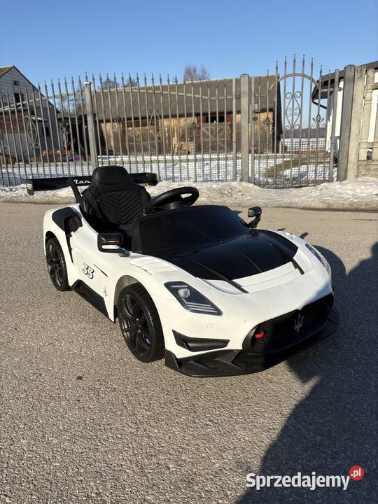 samochód na akumulator Maserati nowy zabawka łódzkie Piotrków Trybunalski