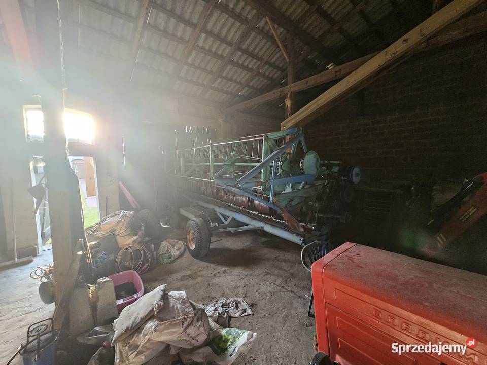 Rozżutnik jedno osiowy 2 2 wałkowy do obornika nieuszkodzony Zgierz