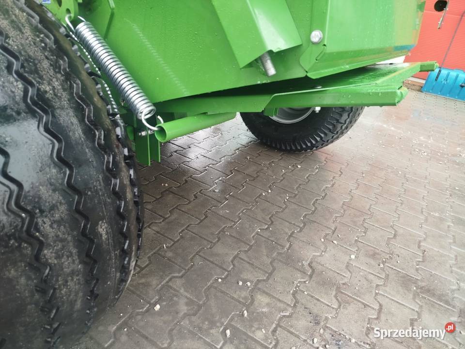 Prasa rolująca KRONE FORTIMA F1250 MC Maszyny rolnicze