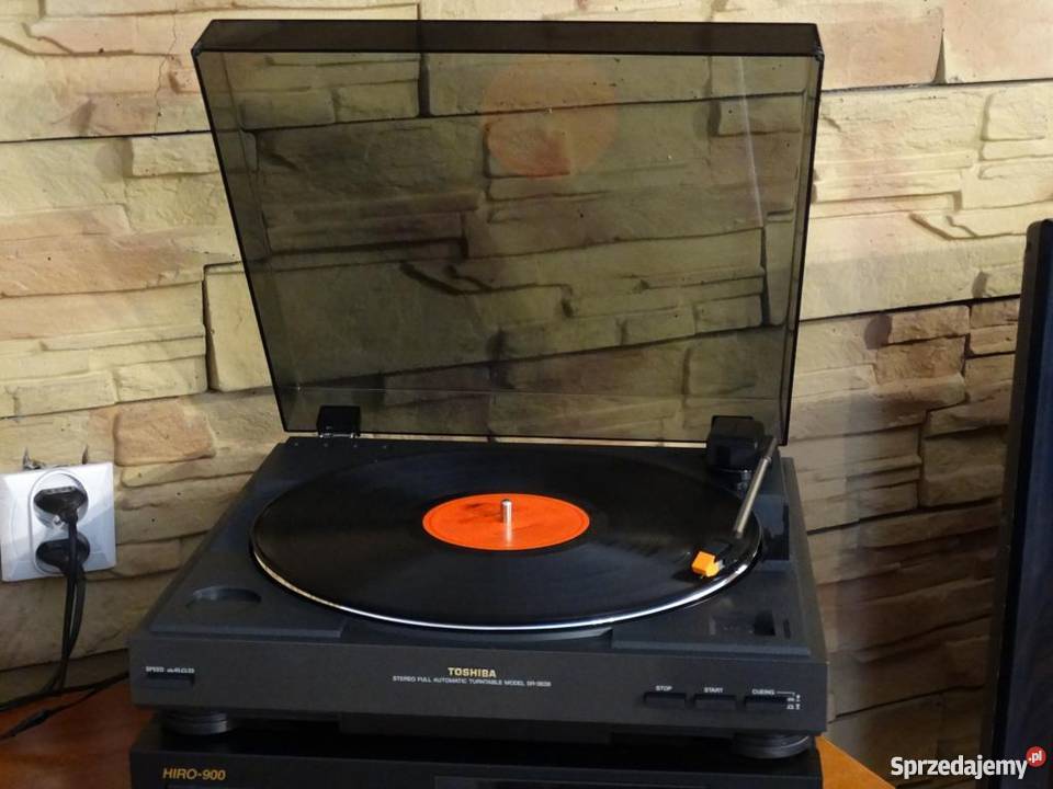 Gramofon TOSHIBA automat śliczny i sprawny Jasło