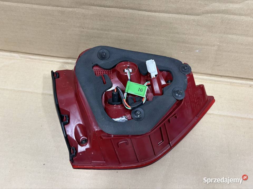 LAMPA PRAWA TYŁ W KLAPĘ HYUNDAI I30 III NLINE prawe Lampy tylne lubuskie Drezdenko