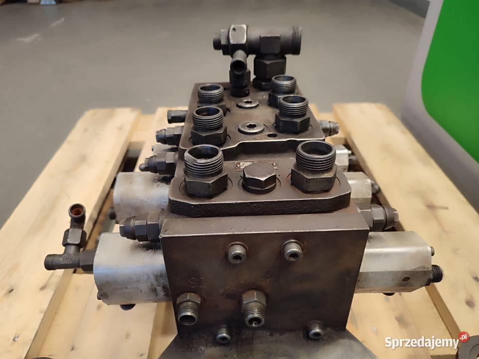 Rozdzielacz hydrauliczny R901355082 LIEBHERR Wilkowo