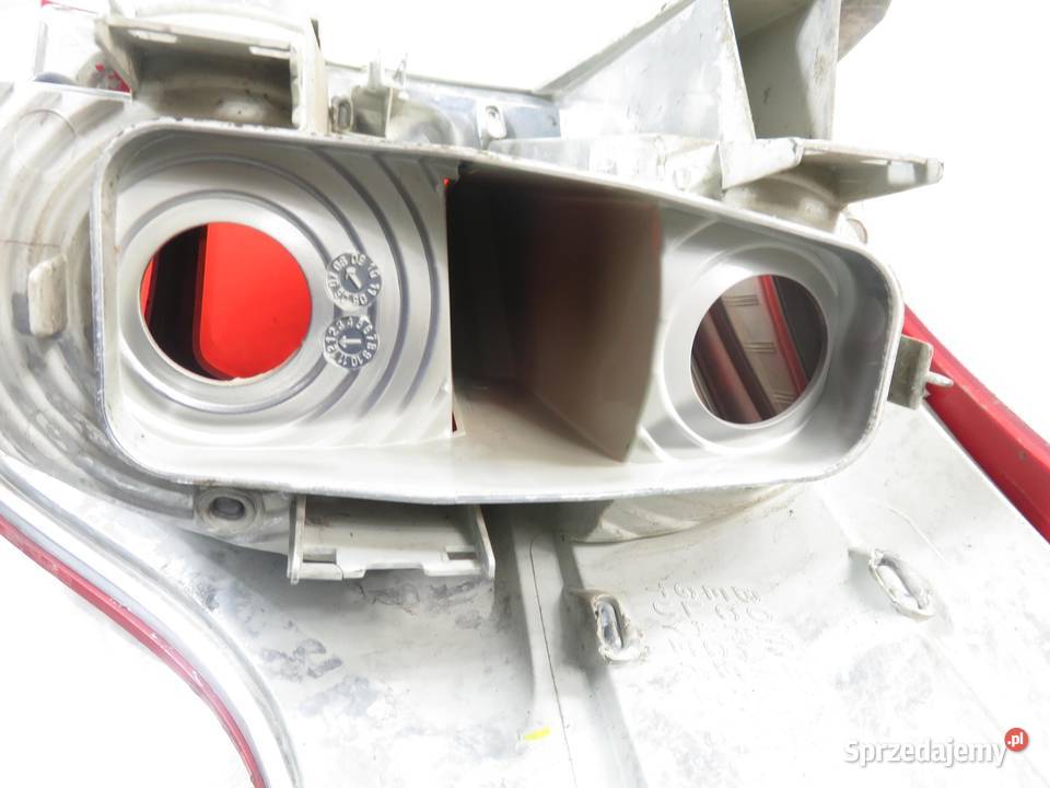 LAMPA LEWA TYLNA CITROEN C4 Picasso I UD osobowe