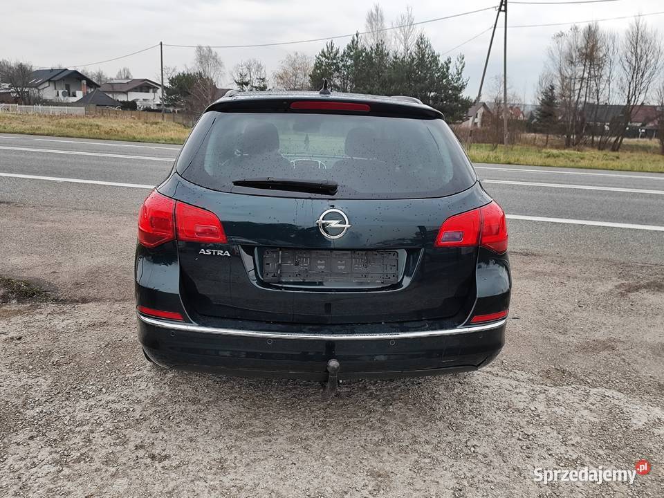 Opel Astra J 2015 r 15 turbo benzyna stan Kombi Astra świętokrzyskie Królewiec