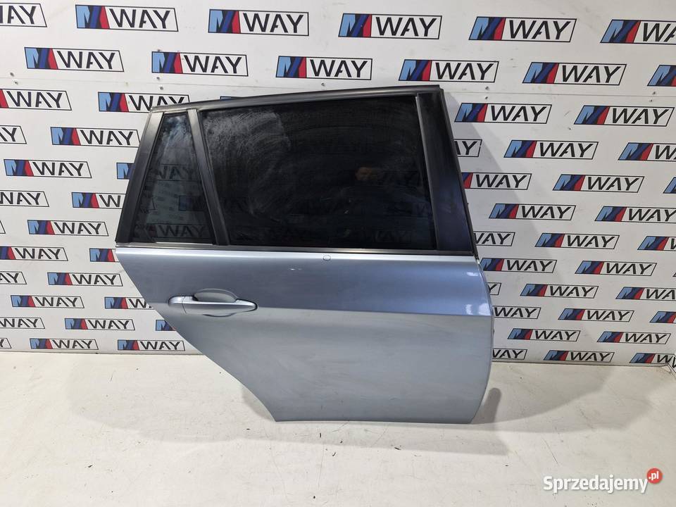 BMW E91 DRZWI PRAWE PRAWY TYŁ 896 BLUEWATER sprzedam
