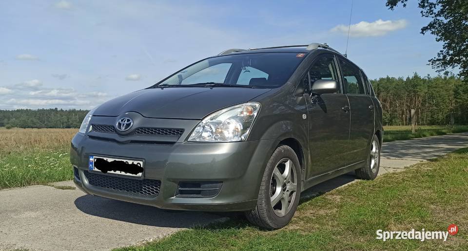 Toyota Corolla Verso II D4D2000 116 7 os 2005 r Corolla Verso