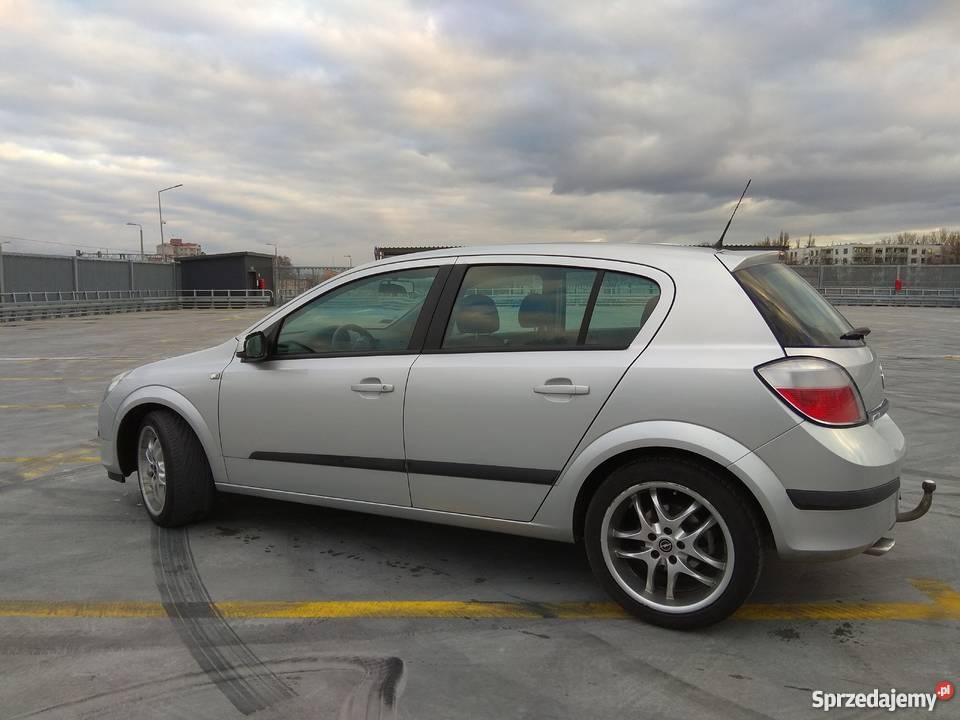 Opel astra h sport