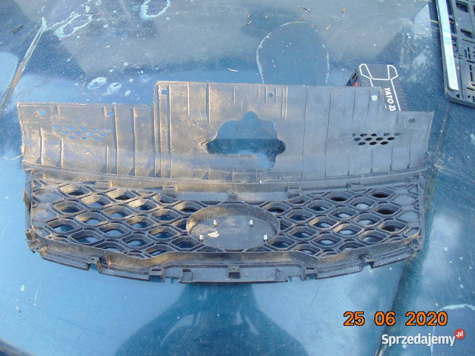Grill atrapa chłodnicy logo znaczek Kia Rio II Kraków