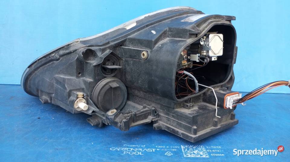 REFLEKTOR LAMPA PRAWA PRZÓD EU 7L5 XENON PORSCHE osobowe