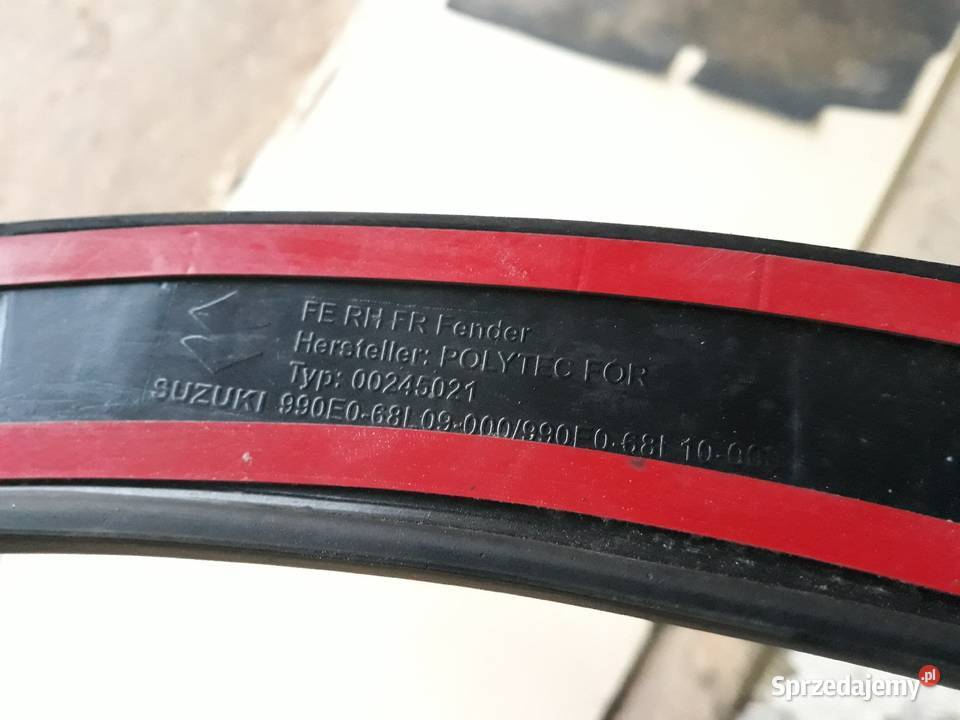 SUZUKI SWIFT MK7 LISTWA BŁOTNIKA PRAWY PRZÓD Karoseria sprzedam