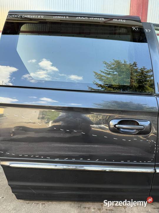 CHRYSLER VOYAGER IV DRZWI PRAWE PRZESUWANE prawy łódzkie Głowno