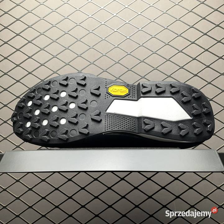 Nike Sacai x Zegama Dome buty sportowe rozmiar