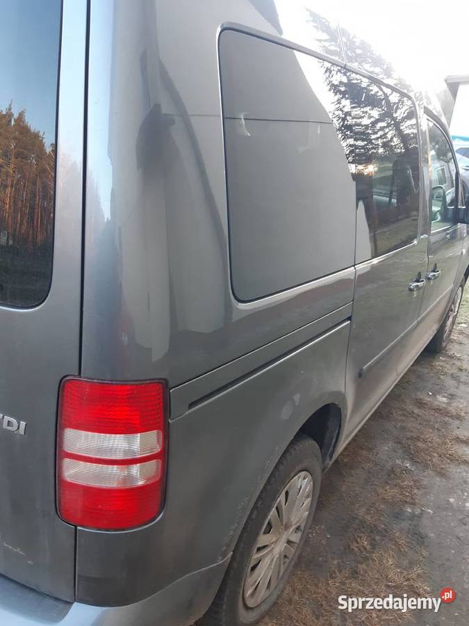 VW CADDY 16TDI 5OSOBOWY 126100 Rok produkcji 2014