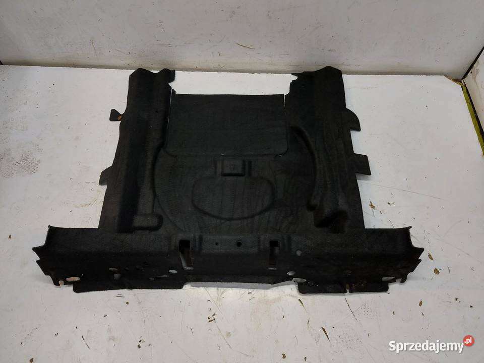 PORSCHE MACAN S 95B Podłoga wykładzina bagażnika sprzedam